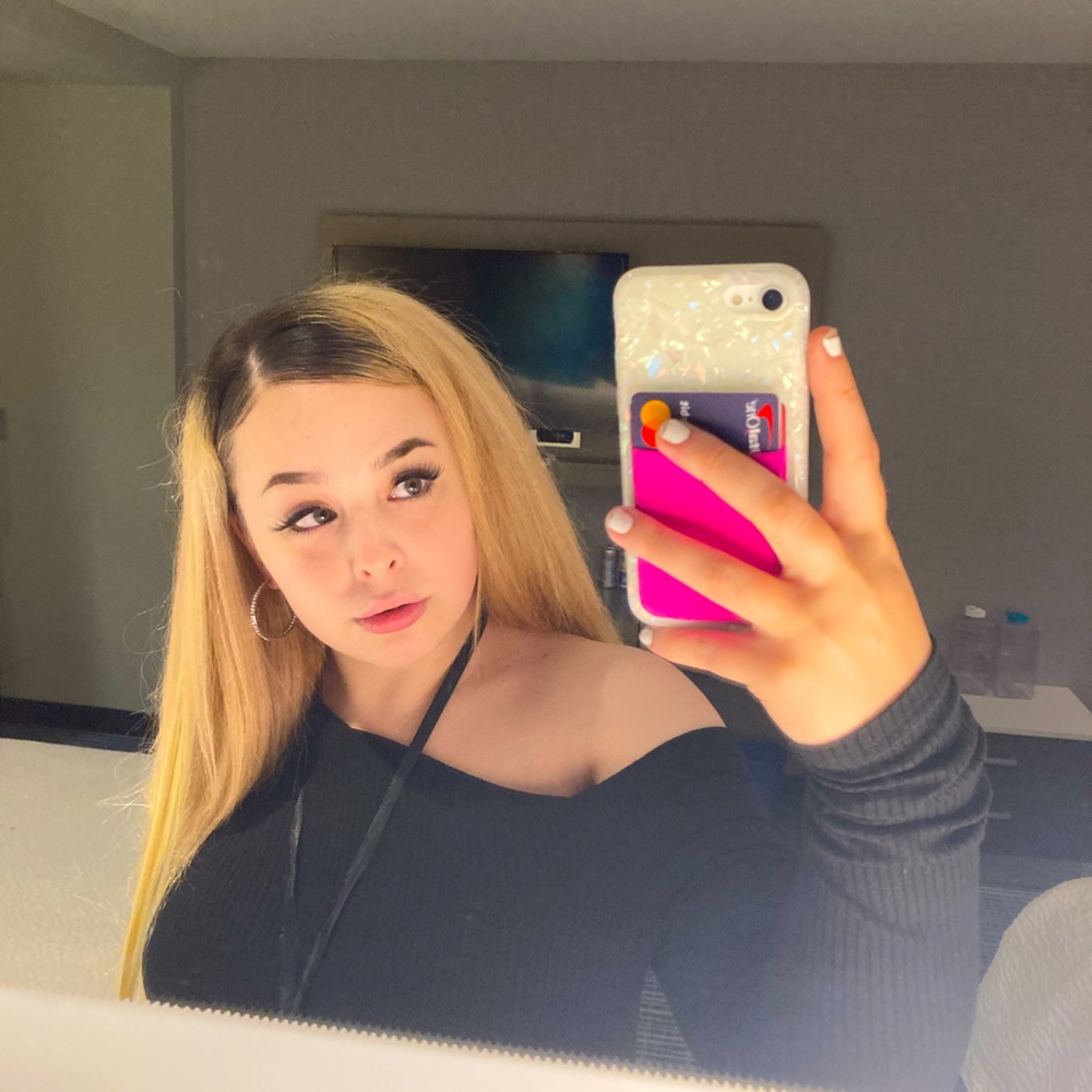 Meet your Posher, Megan